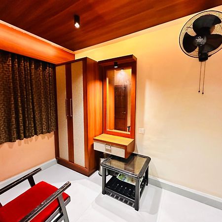Hotel City Palace Ooty Exterior photo